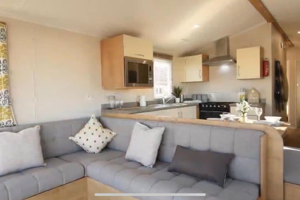 Perfect Family Getaway, With Lots Of Facilities! Villa Scratby Buitenkant foto